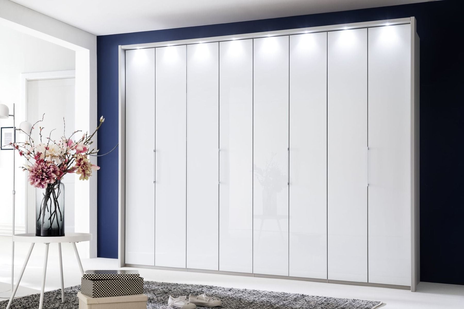 Oakwood Wiemann "Monaco 2000" White Bi-Folding Doors Wardrobe - 300CM