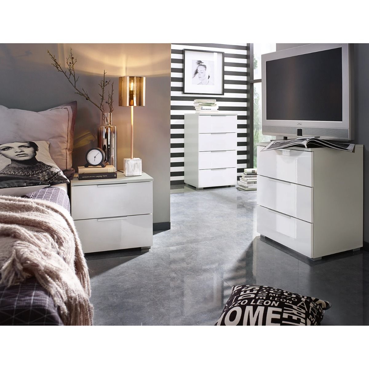 Oakwood Rauch Alabama High Polish With Mirror 5 Door Hinged Wardrobe
