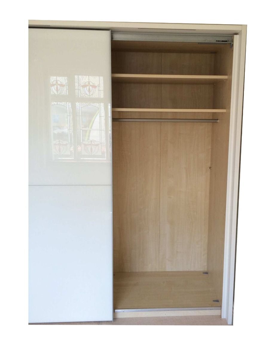 Oakwood Wiemann Berlin White Glass Front Finish Sliding Door Wardrobe