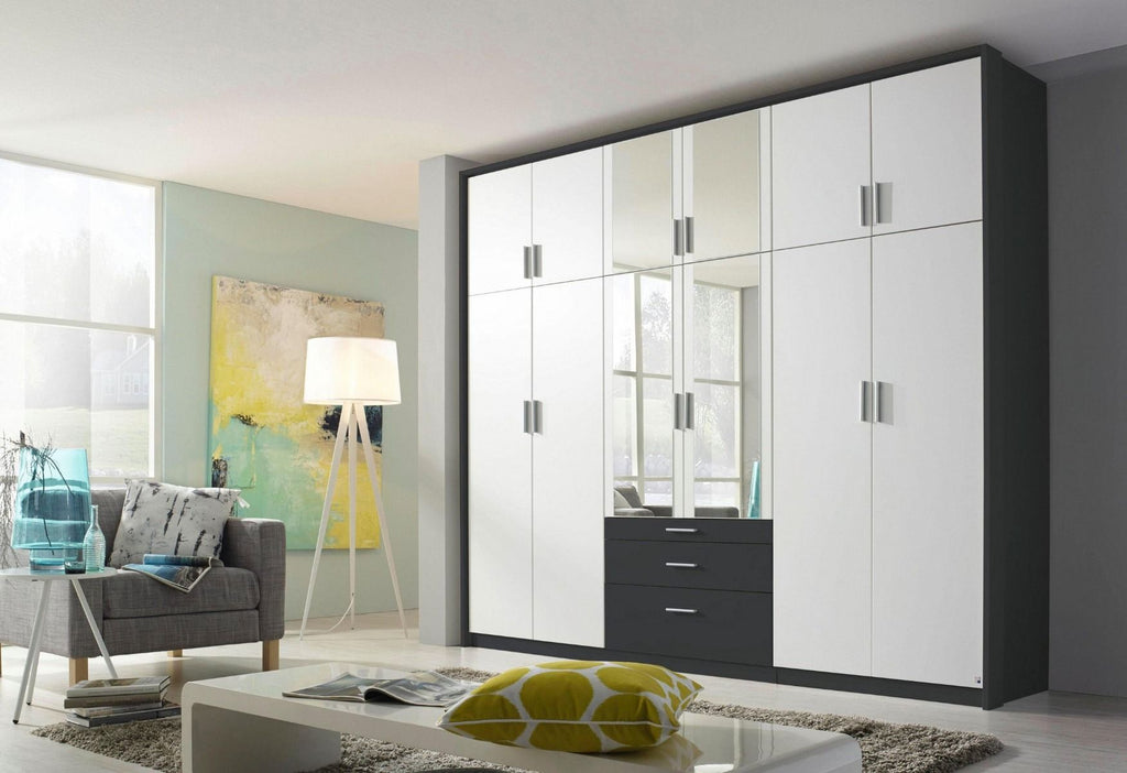 Oakwood Hildesheim - Extra 4 Piece Bedroom Furniture Set