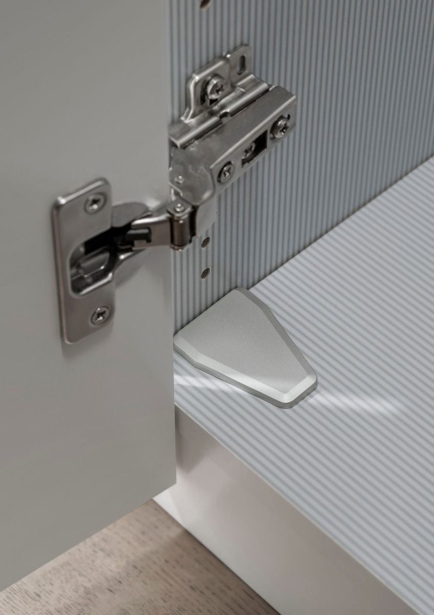 Oakwood Wiemann Monaco 1000 Wardrobe With 6 Hinged Doors