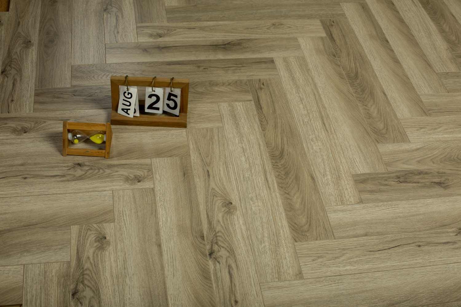 Oakwood Herringbone 12mm Limed Oak Laminate