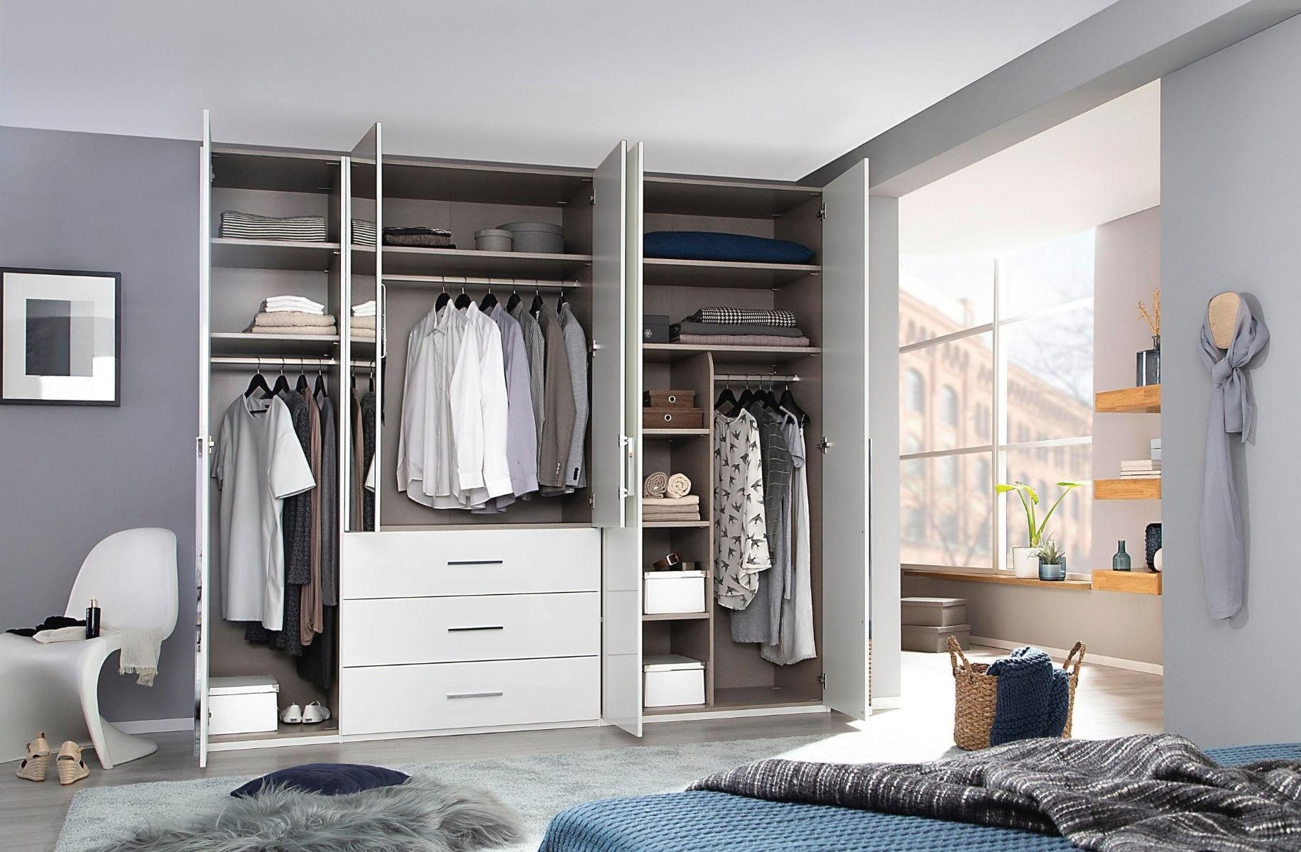 Oakwood Rauch Montclar 5 Door Hinged Combi High Gloss White Wardrobe with Premium Interior