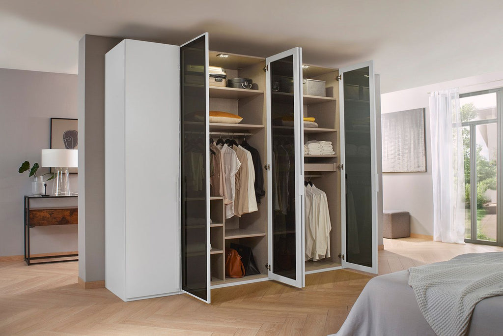 Oakwood Rauch Skat Shine 5 Hinged Door Wardrobe