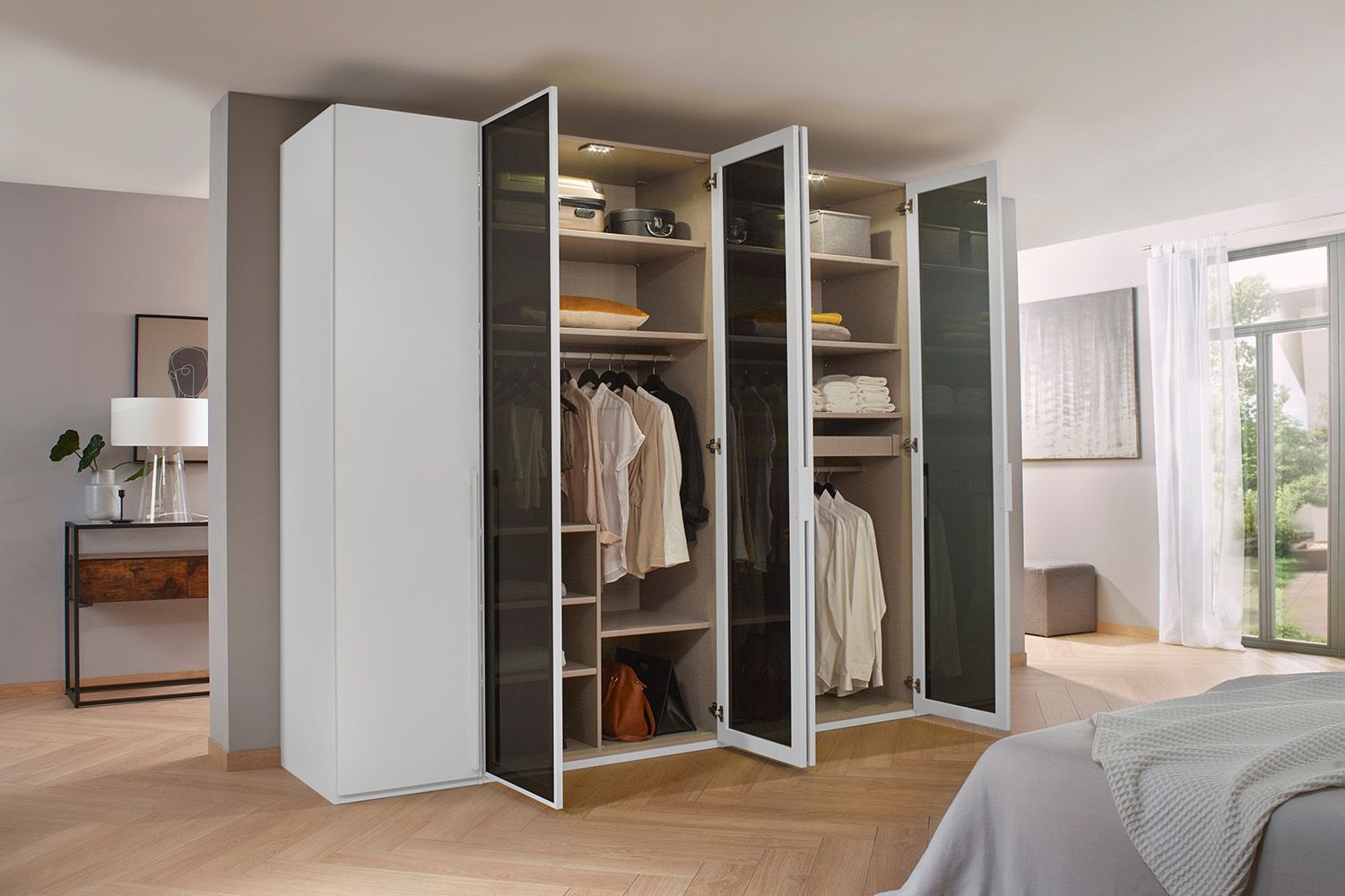 Oakwood Rauch Skat Shine 5 Hinged Door Wardrobe