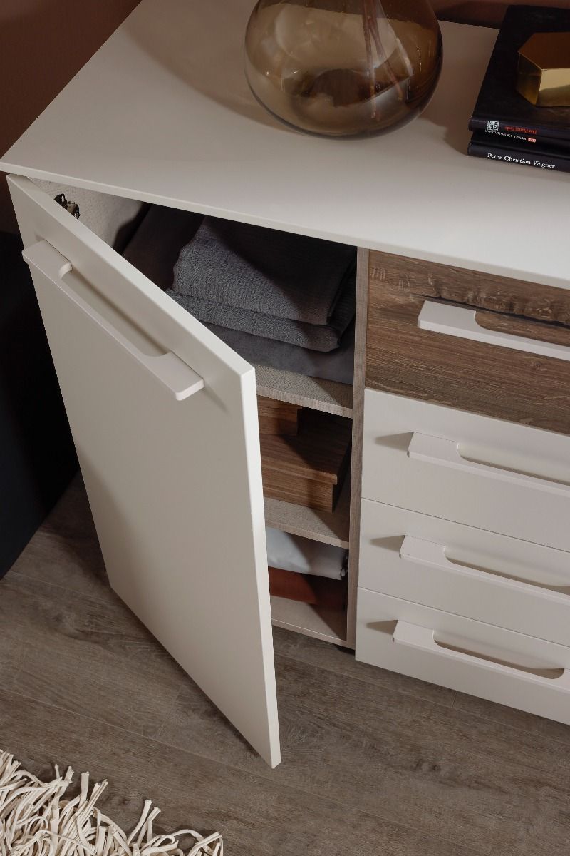 Oakwood Rauch Luana 4 Hinged Door Wardrobe