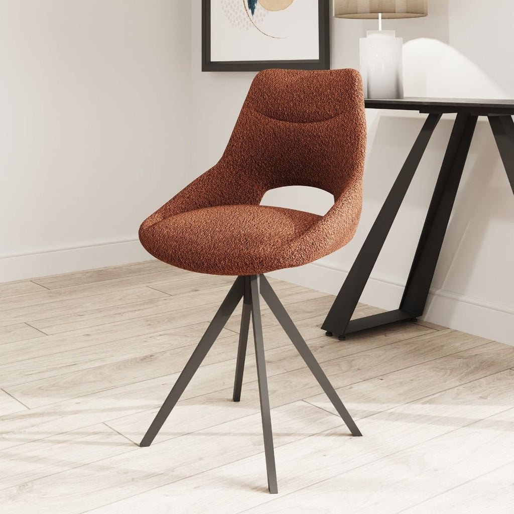 Oakwood Vida Living  Icarus 1600 - 2400 Extending Dining Table With Barefoot Dining Chairs