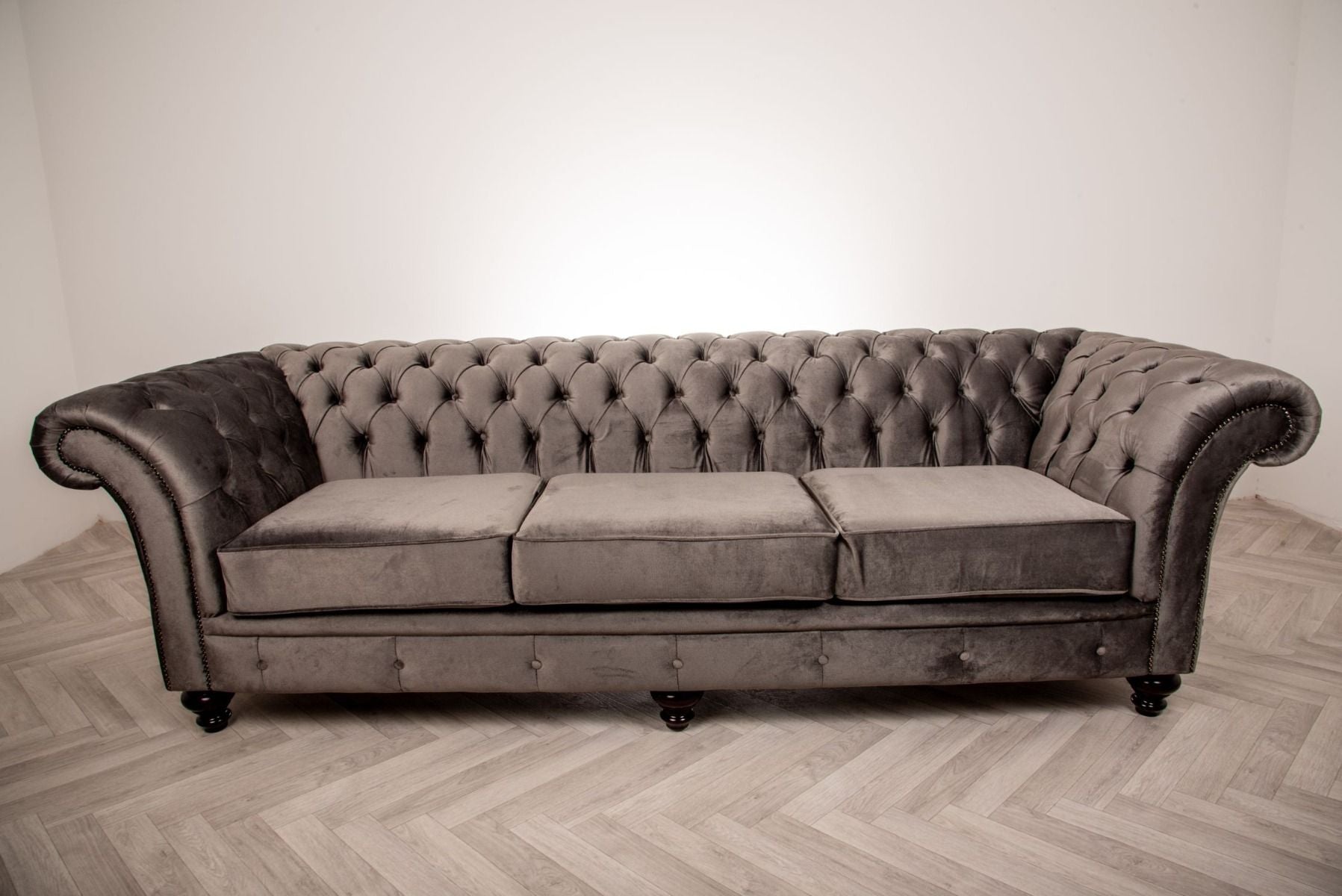 Oakwood Woodstock Chesterfield 4 Seater Fabric Sofa