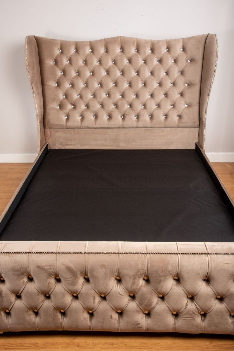 Oakwood Regal Chesterfield Velvet Fabric Upholstered Fabric Bed Frame