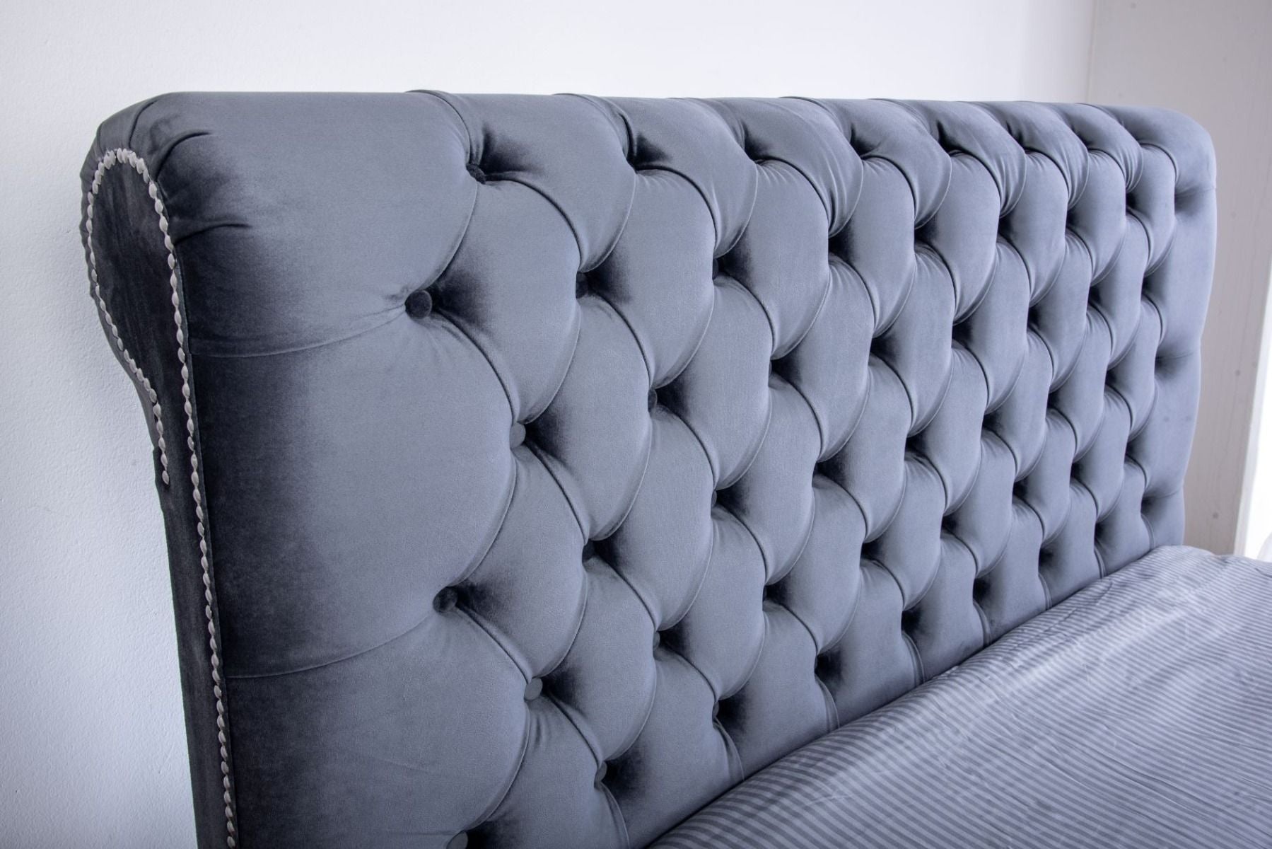 Oakwood Chelsea Chesterfield Bed Frame