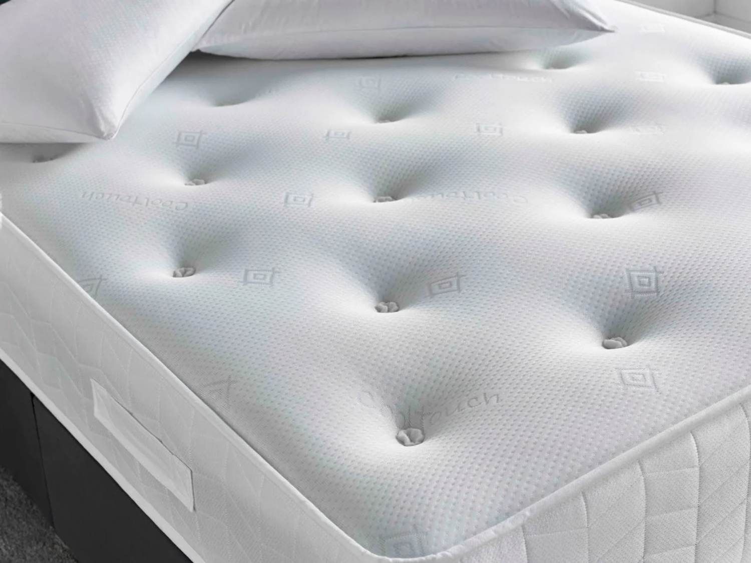 Oakwood GB Balmoral 4FT 6 Double Divan Bed