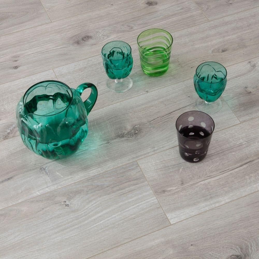 Oakwood Berry Alloc Ocean 8 V4 Laminate Flooring Spirit Light Grey