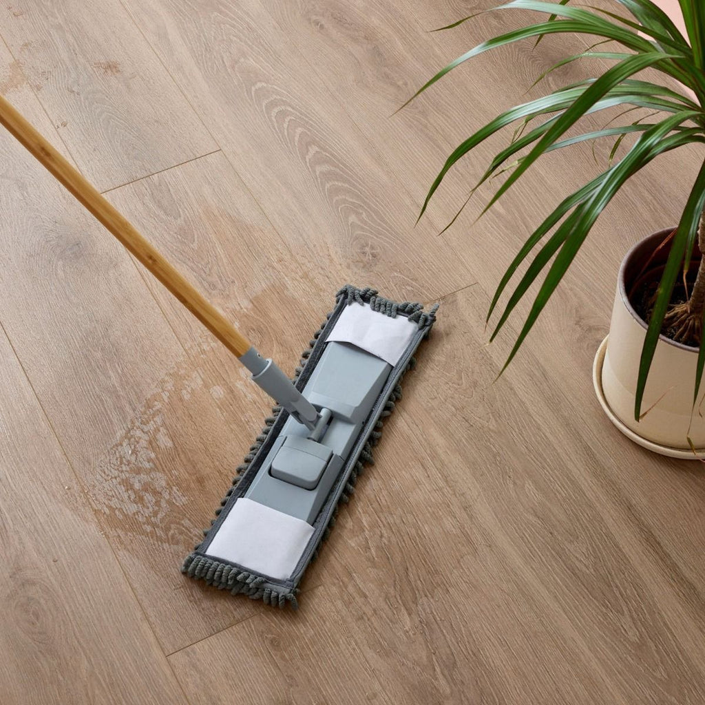 Oakwood Berry Alloc Ocean 8 V4 Laminate Flooring Bloom Light Brown