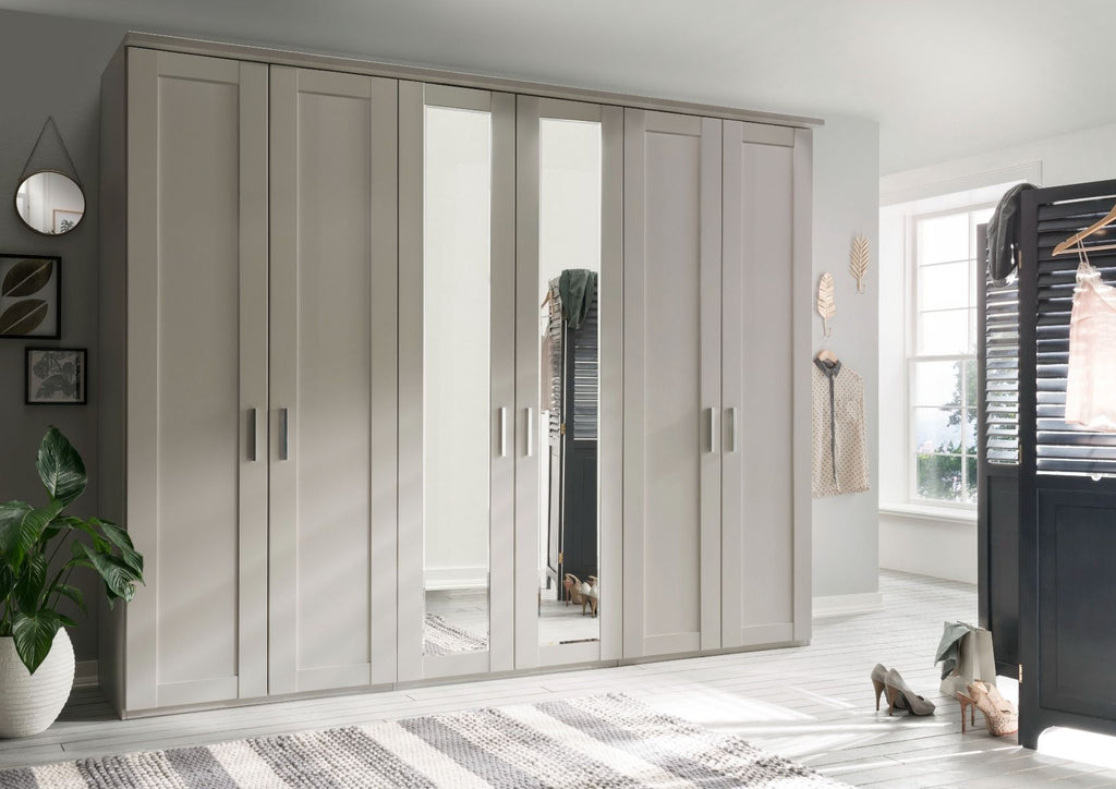 Oakwood Wiemann Cambridge 3 Hinged Door Wardrobe with Mirror