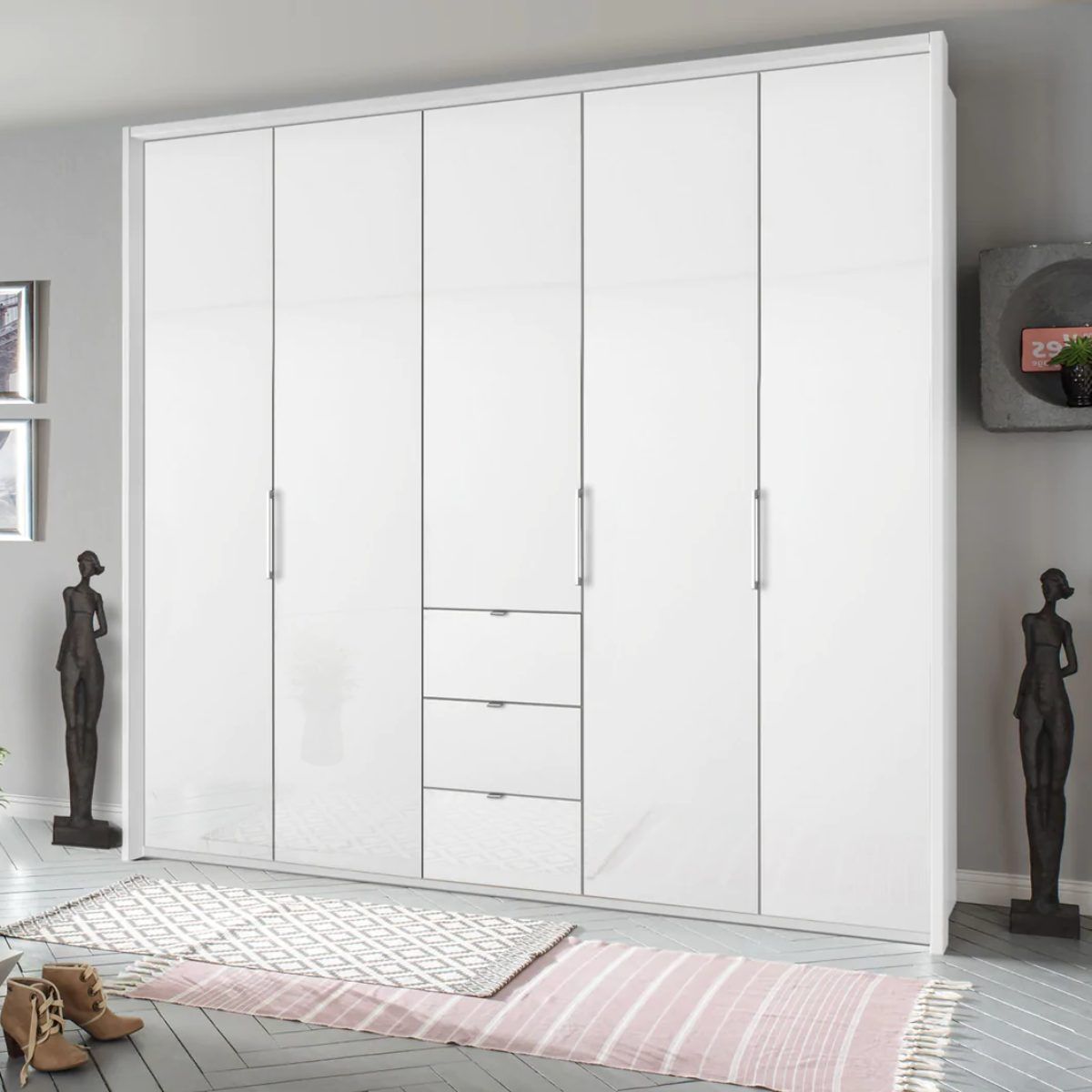 Oakwood Rauch Erimo Style 1 White Glass Bi-folding 5 doors Combi Wardrobe W254CM