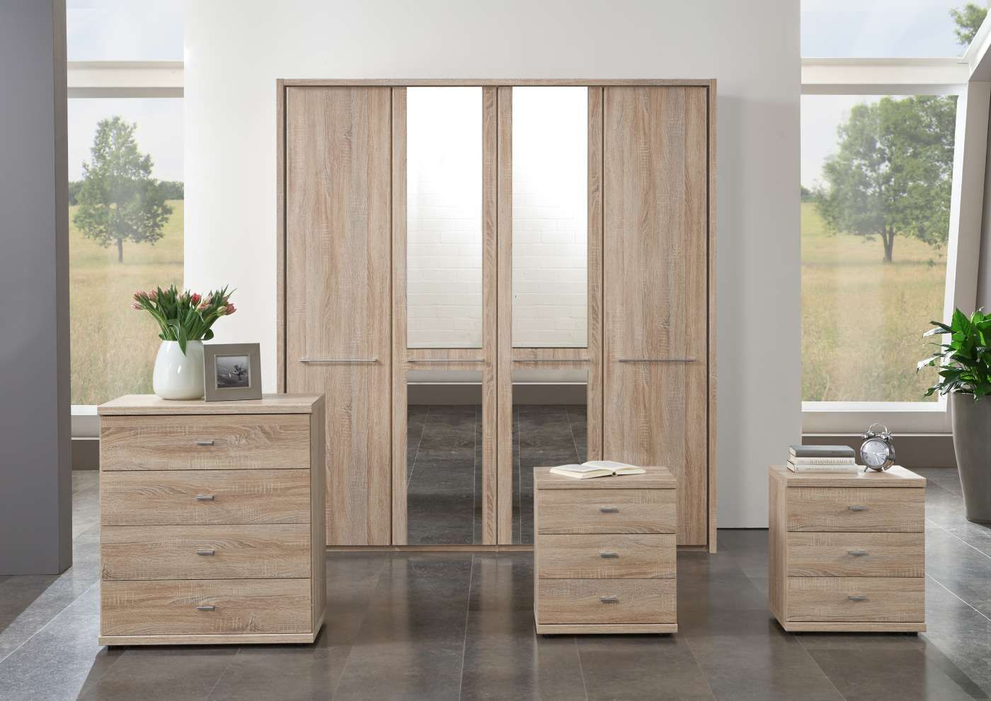 Oakwood Wiemann Dakar Rustic Oak 4 Door Wardrobe with Passepartout Frame