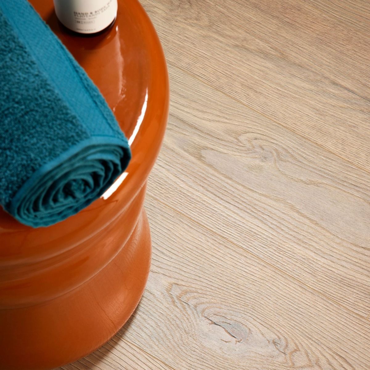 Oakwood Berry Alloc Ocean 8 V4 Laminate Flooring Epic Natural