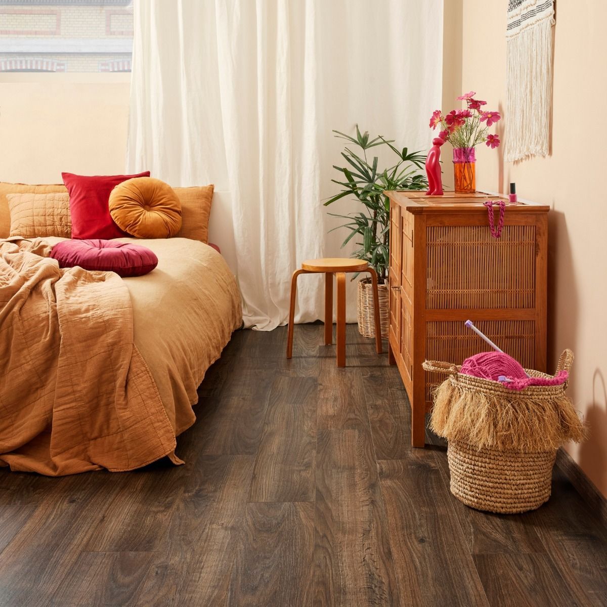 Oakwood Berry Alloc Ocean 8 V4 Laminate Flooring Java Brown
