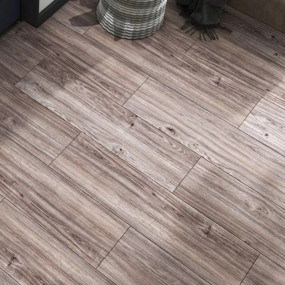 Oakwood AGT Mood 10mm Water Resistant Laminate Flooring - Mappa
