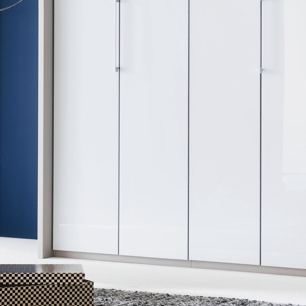 Oakwood Wiemann "Monaco 2000" White Bi-Folding Doors Wardrobe - 300CM