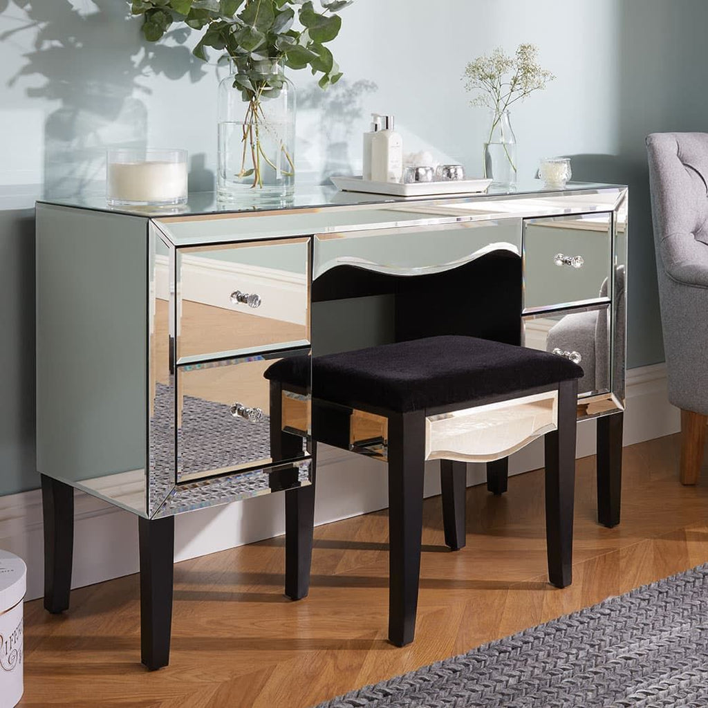 Oakwood Premier 4 Drawer Dressing Table