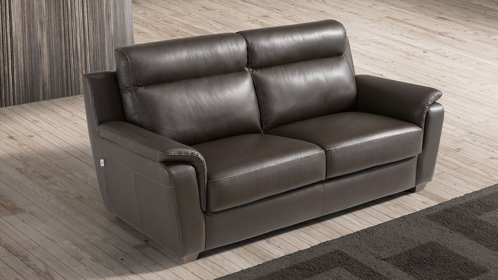 Oakwood NewTrendConcepts Edna Italian Leather Sofa