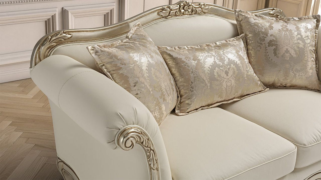 Oakwood NewtrendConcepts Elizabeth Classic Italian Leather Sofa