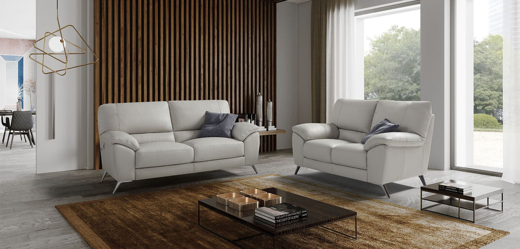 Oakwood Newtrend Concepts Envy Italian Leather suits