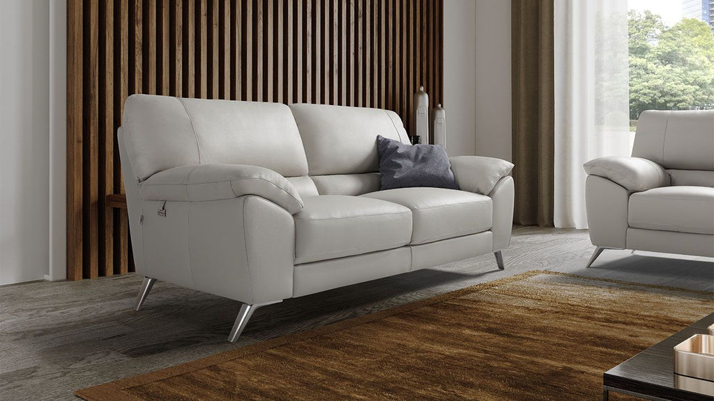 Oakwood Newtrend Concepts Envy Italian Leather suits