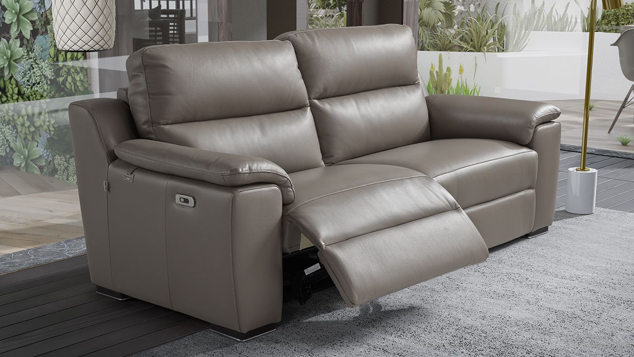 Oakwood Newtrend Concepts Garbo 3 Seater Pure Italian Leather Suite
