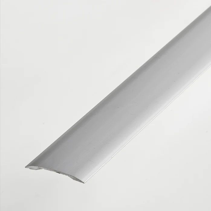 Oakwood 0.9M METAL COVERSTRIP SILVER/GOLD SELF ADHESIVE