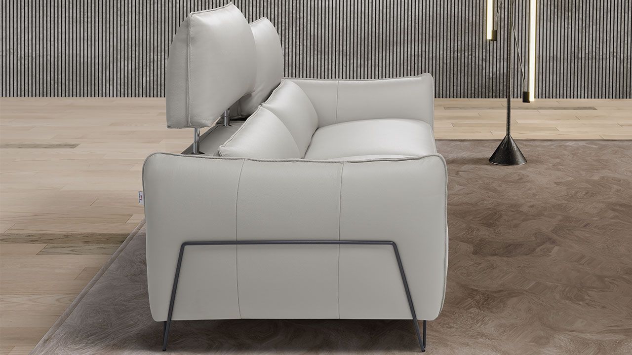 Oakwood Newtrend Concepts Italian Supreme Leather Nashira 3-Seater Sofa