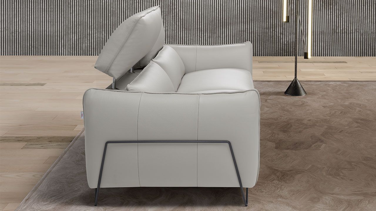 Oakwood Newtrend Concepts Italian Supreme Leather Nashira 3-Seater Sofa