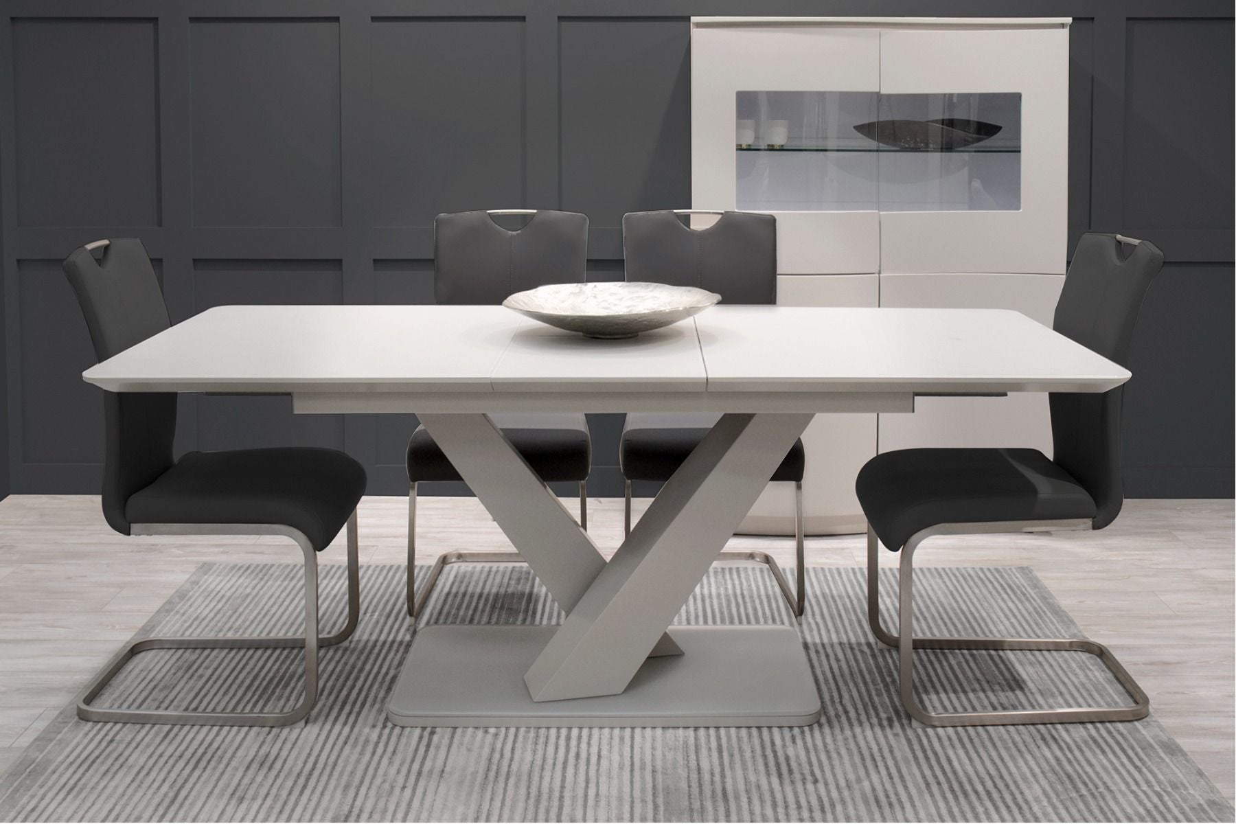 Oakwood Rafaelo High Gloss White 1600/2000 Ext Dining Table