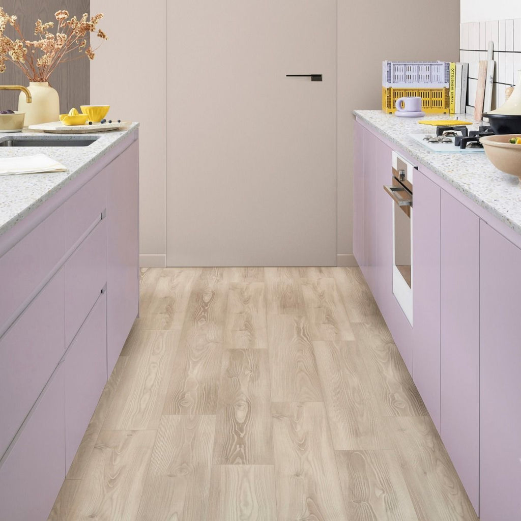 Oakwood Berry Alloc Ocean 8 V4 Laminate Flooring Ragnar Light Sand