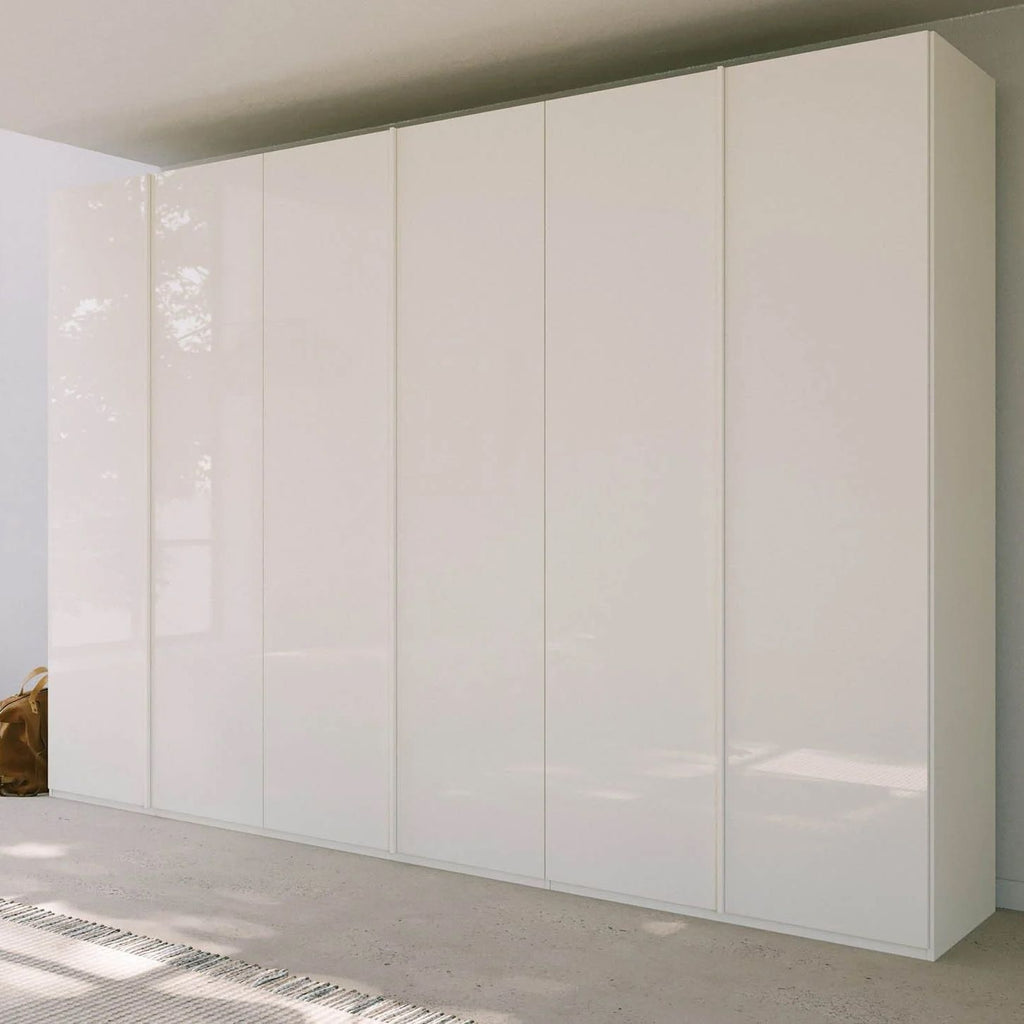 Oakwood Rauch Skat meridian 6 Hinged Door Wardrobe Glass Finish