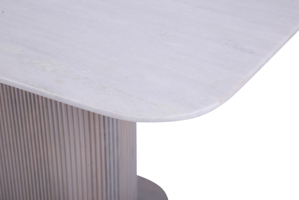 Oakwood Amiri Dining Table Set