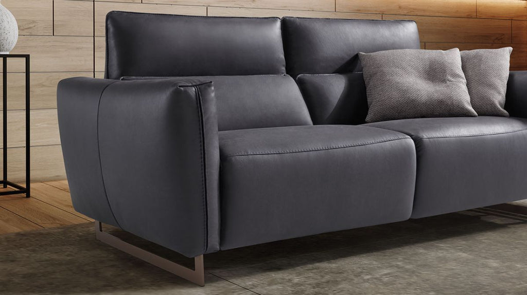 Oakwood Newtrend Concepts Italian Supreme Leather Baccarat 3 Seater Sofa