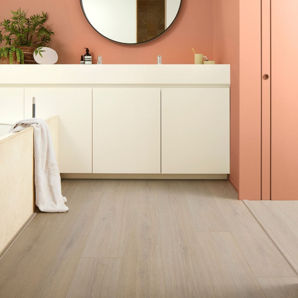 Oakwood Berry Alloc Ocean 8 V4 Laminate Flooring Select Light Brown