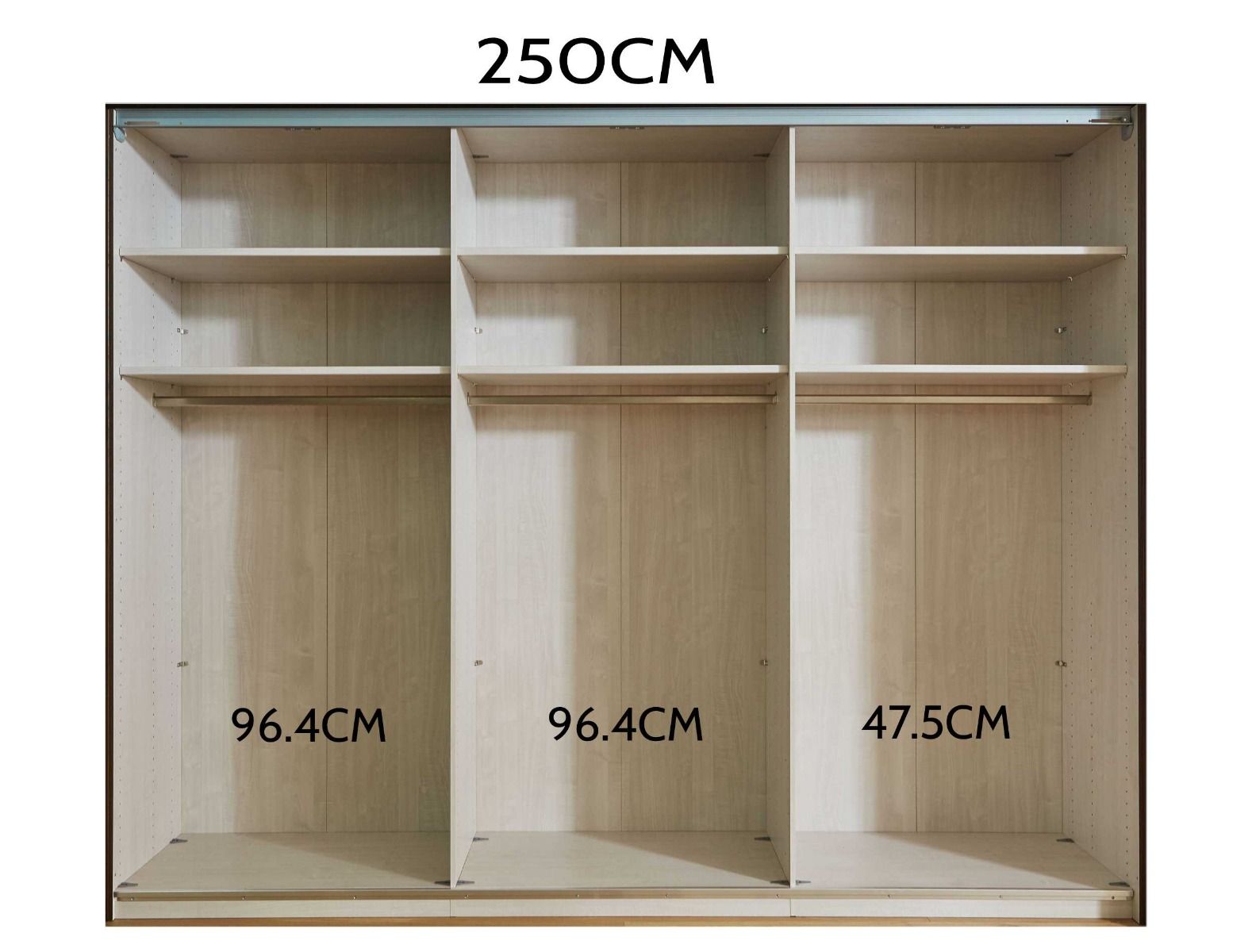 Oakwood Wiemann Berlin White Glass Front Finish Sliding Door Wardrobe