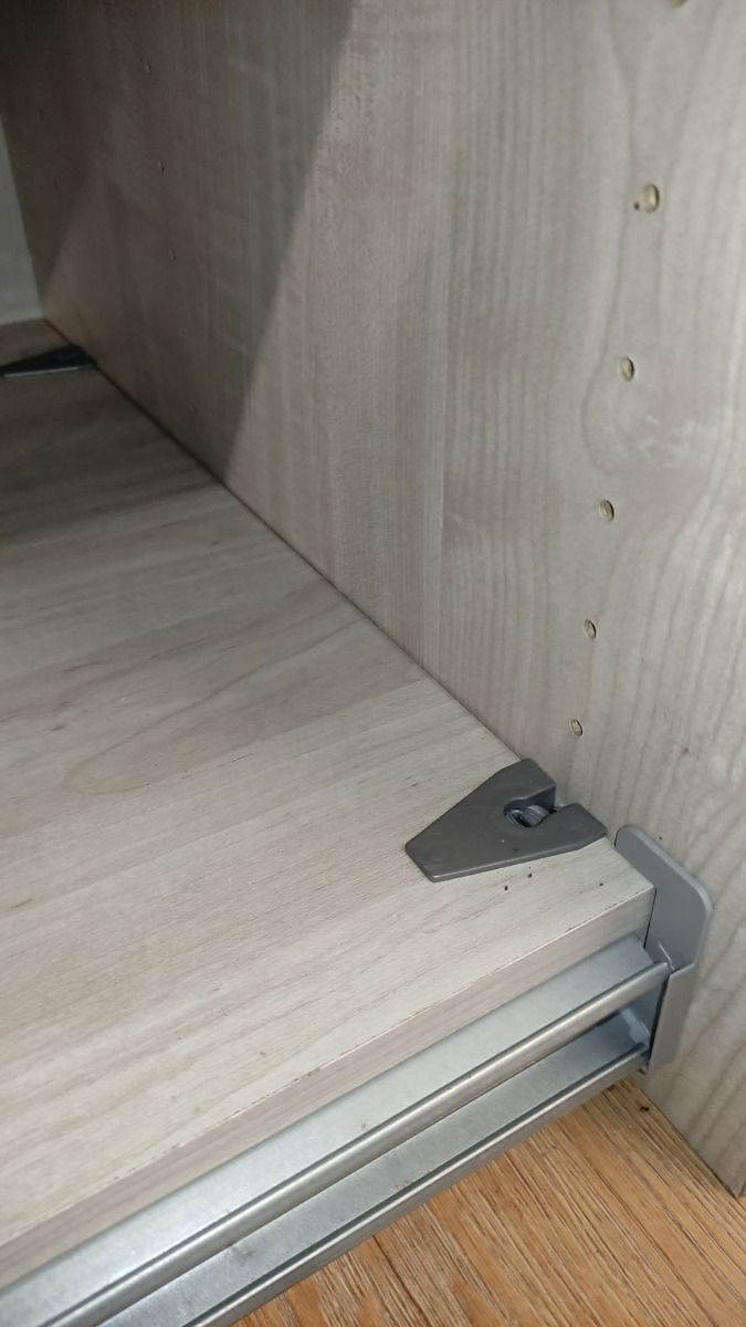 Oakwood Wiemann Berlin 4 Panel Sliding Door Wardrobe