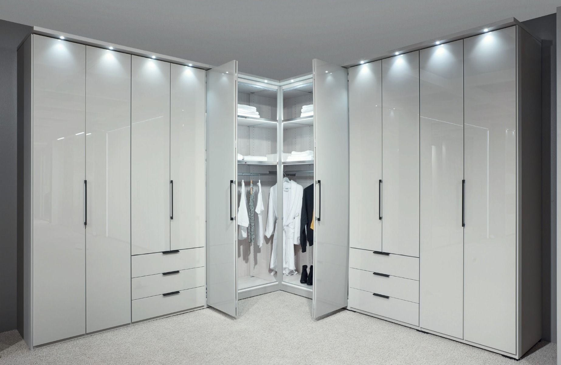 Oakwood Wiemann Monaco Corner Wardrobe With Glass Front Bi-Folding Doors